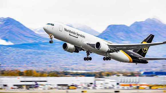 UPS Boeing 767